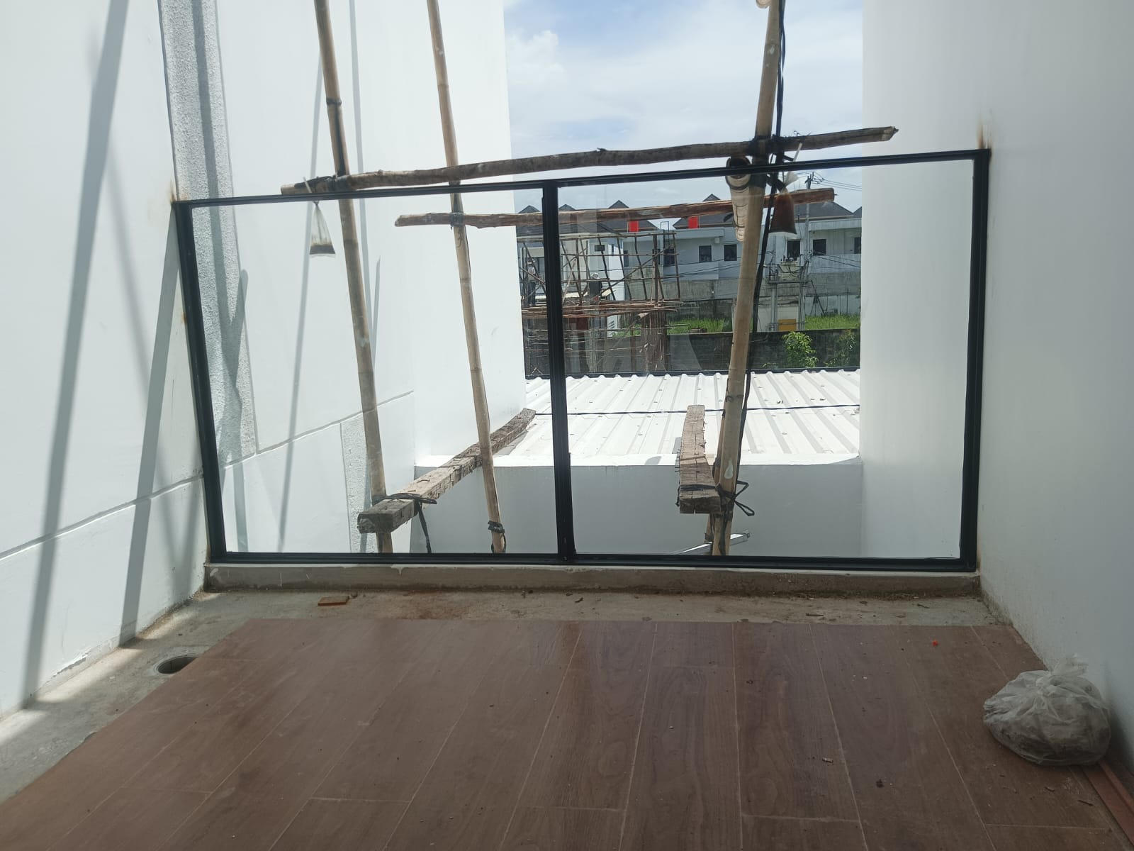 Spirng Wood Minko - Dokumentasi Proyek